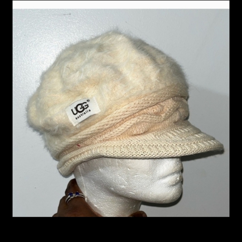 UGG  Knit Beanie